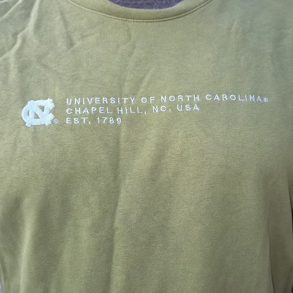 Nike UNC Tar Heels Salute To Service Military Jordan sweatshirt sz. XL P2P 26.5